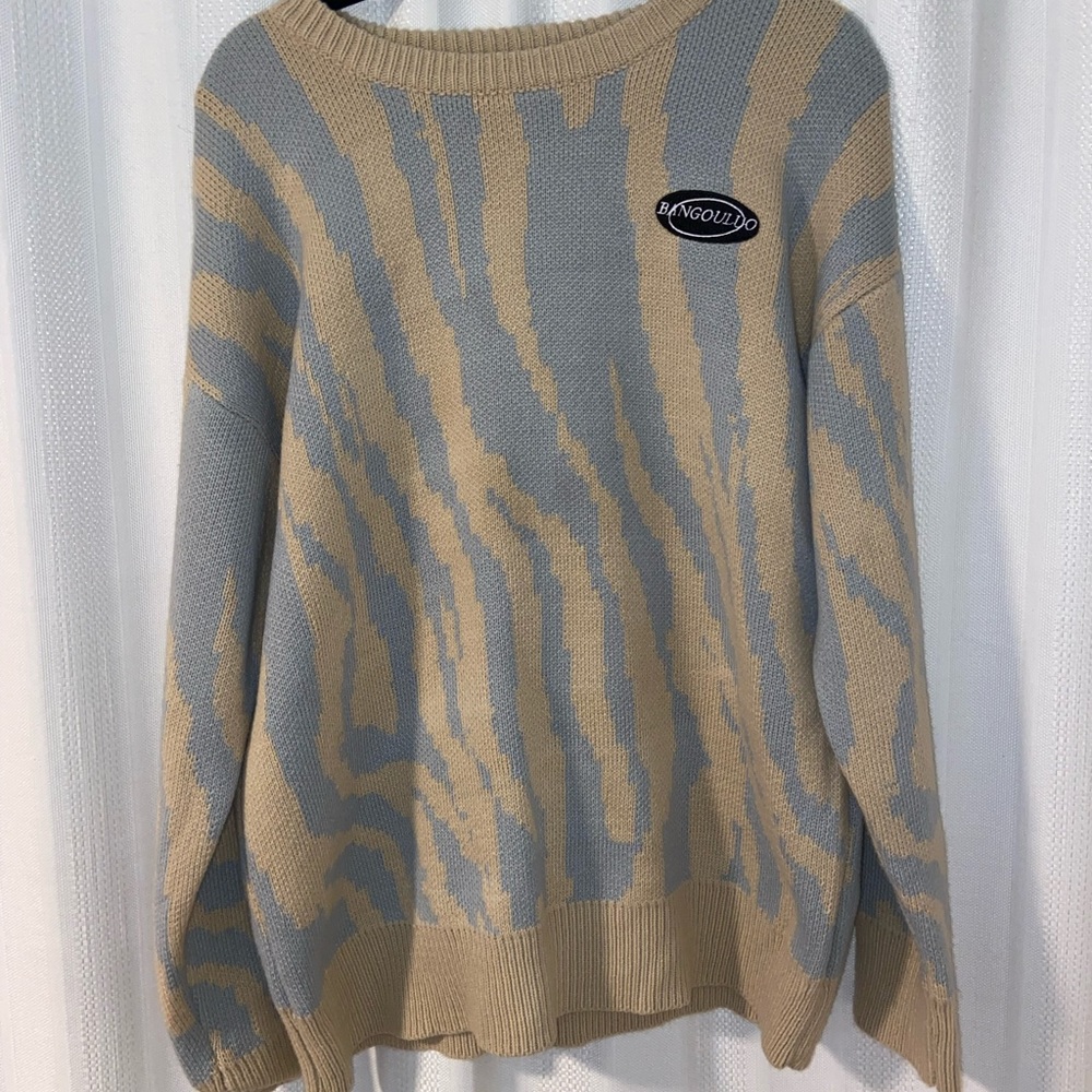 Oversized Beige & Blue Sweater